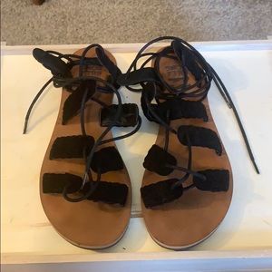 Billabong Beach Bandit Gladiator Sandals, size 7